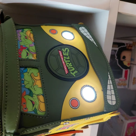 Toy Van - Green, Yellow, Orange - Picture 3 of 9